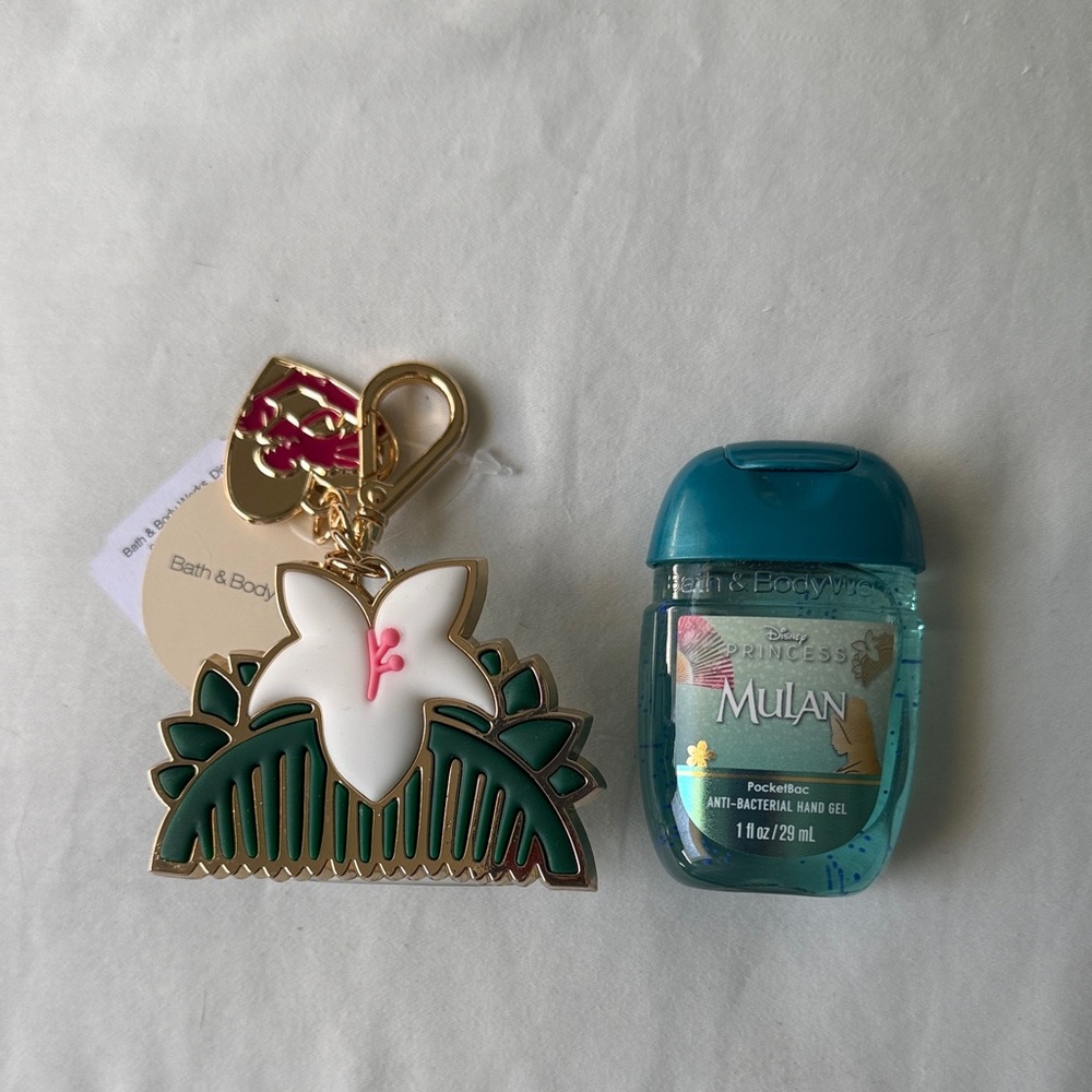 Bath & Body Works Mulan Hand Gel with Floral Keychain in Teal and Gold